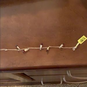 Gold and garnet bracelet